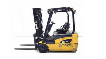 Carretilla elevadora segunda mano Caterpillar 3 ruedas